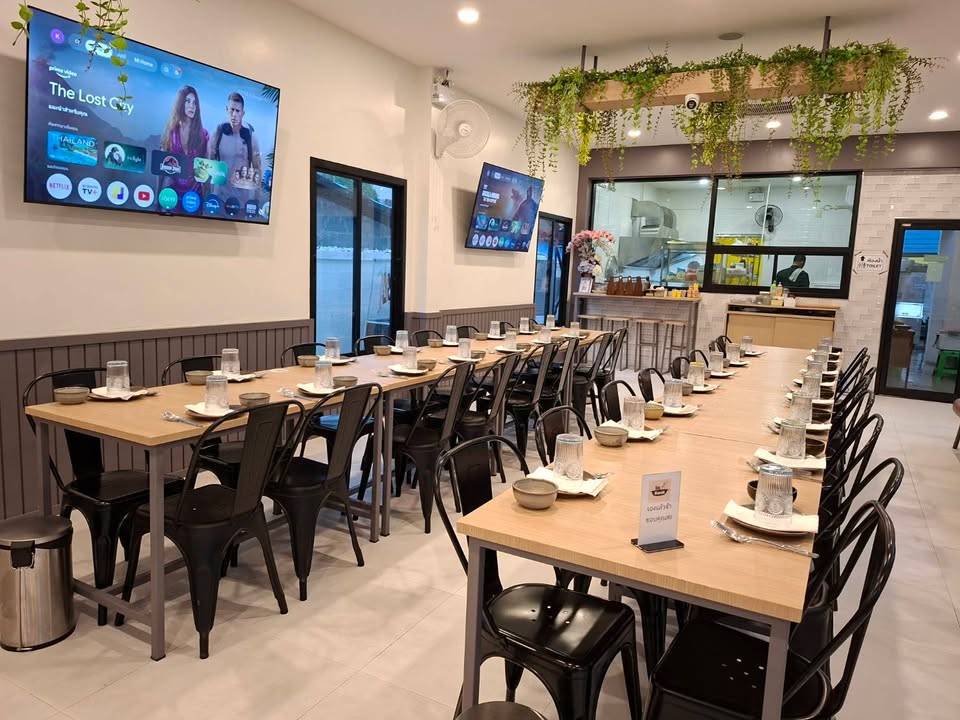 โซนที่นั่งในร้าน